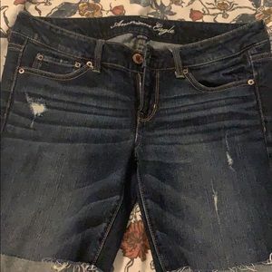 American eagle Bermuda shorts